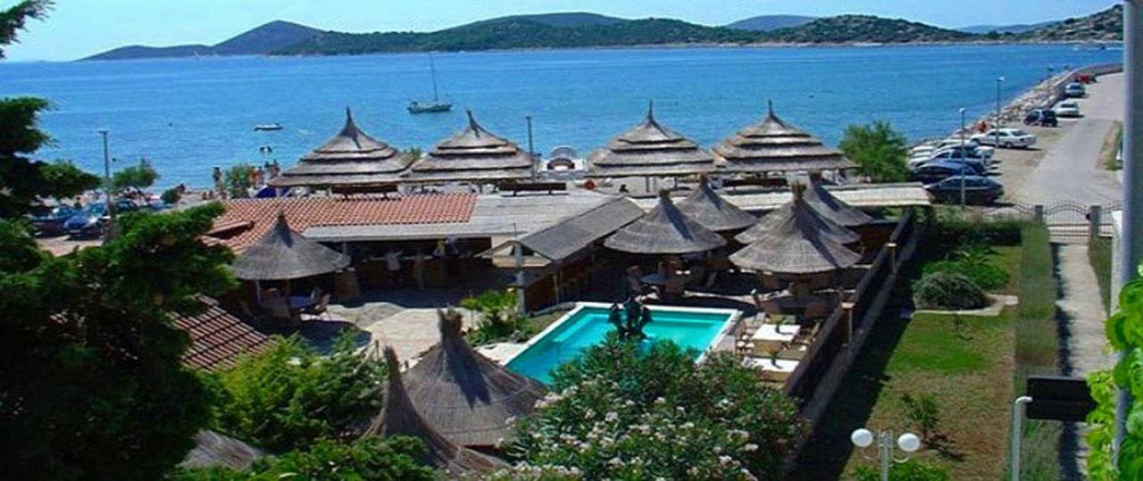 The Movie Resort Aparthotel Tribalj Екстериор снимка